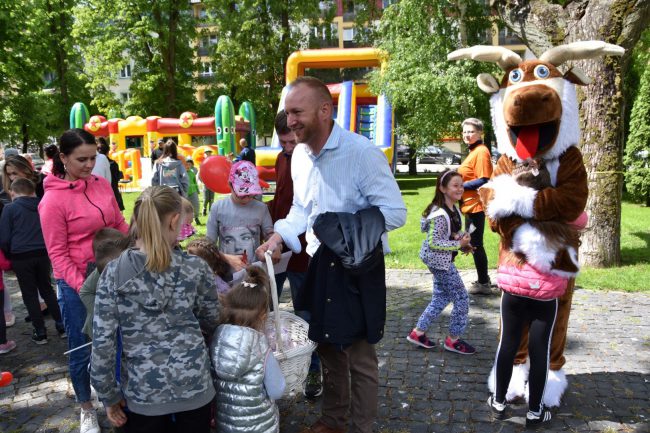 280229660_2300485500092703_6635390048939284533_n