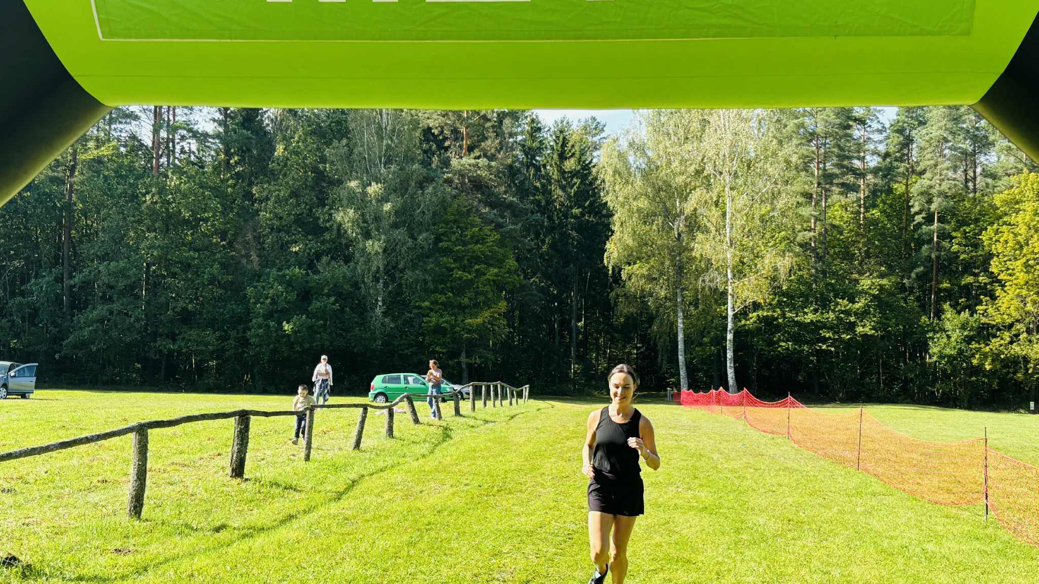 1833698c-557a-4293-9df6-560f75fe81f0