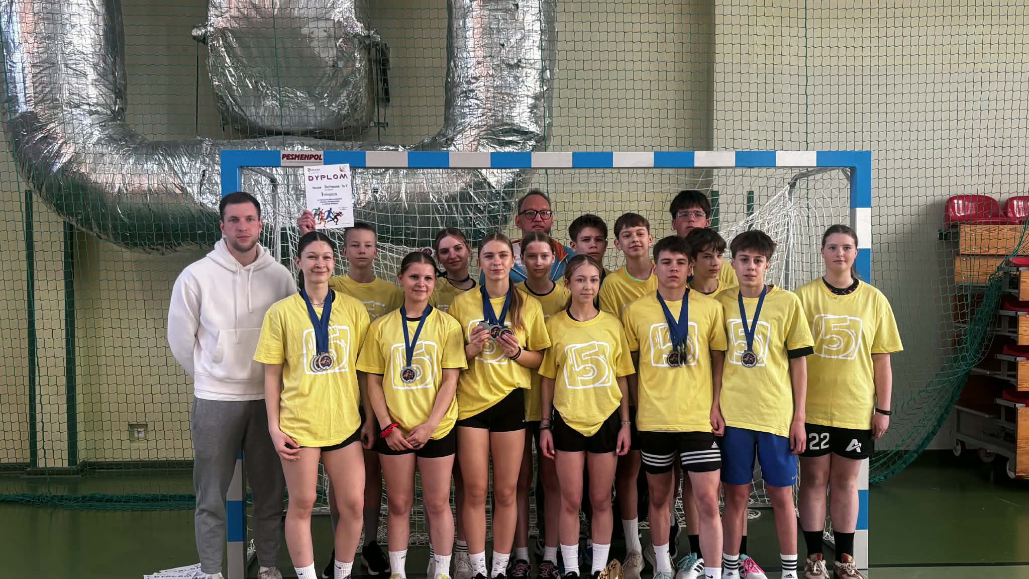 b2f58921-636b-4239-aa83-8699038f4070